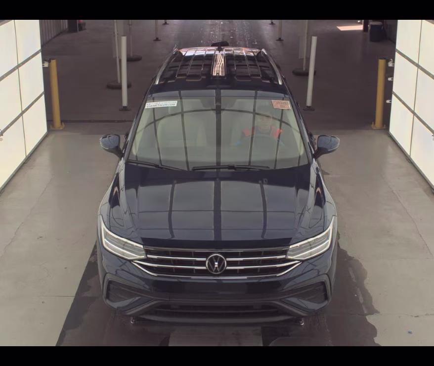2022 Atlantic Blue Metallic Volkswagen Tiguan SE AWD SUV
