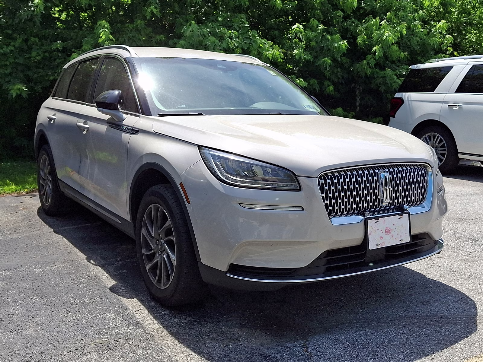 2022 Pearl Metallic Lincoln Corsair Standard AWD