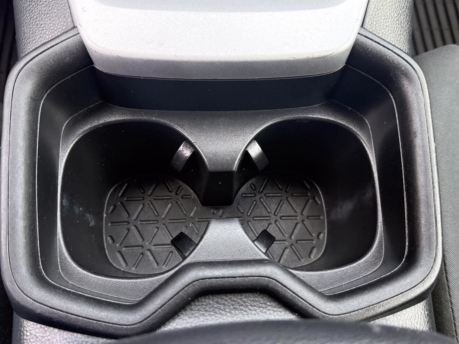 2021 Super White Toyota RAV4 Hybrid LE AWD SUV