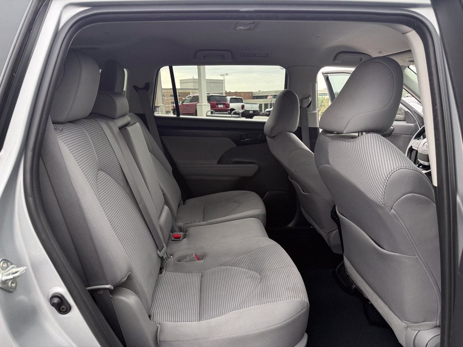 2021 Toyota Highlander Hybrid LE AWD SUV