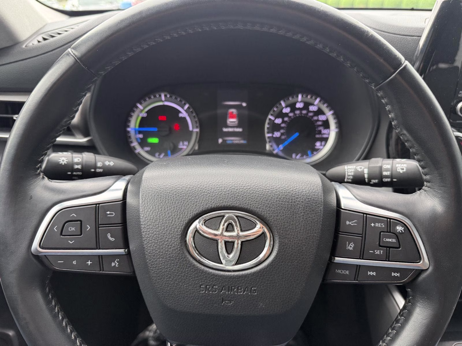 2021 Toyota Highlander Hybrid LE AWD SUV