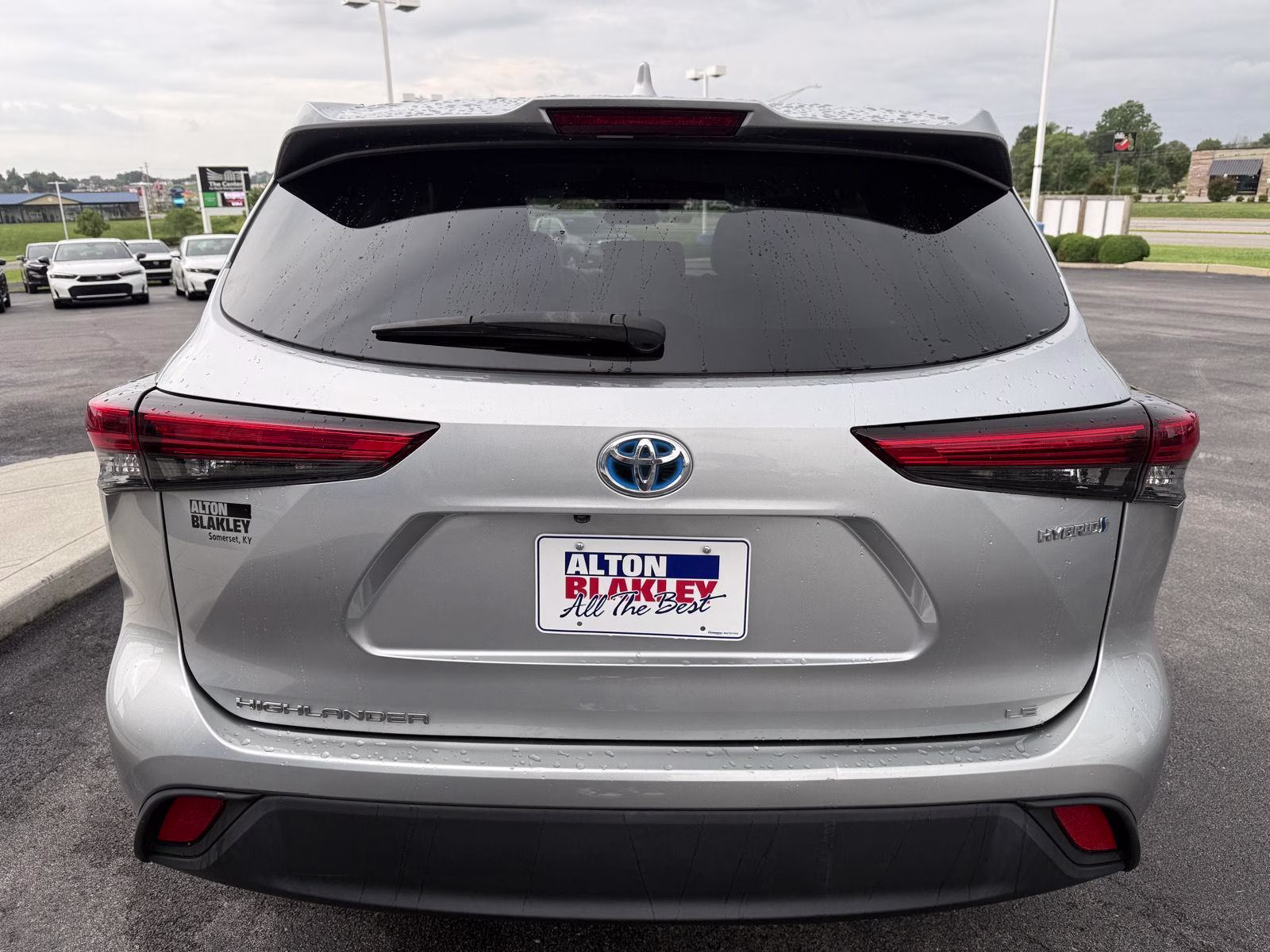 2021 Toyota Highlander Hybrid LE AWD SUV