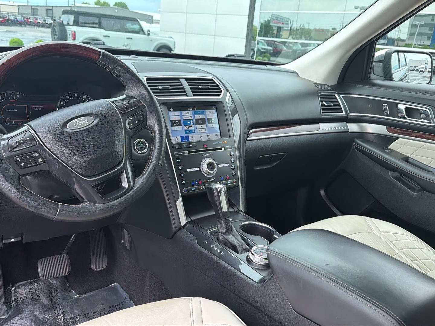 2018 Shadow Black Ford Explorer Platinum 4X4 SUV