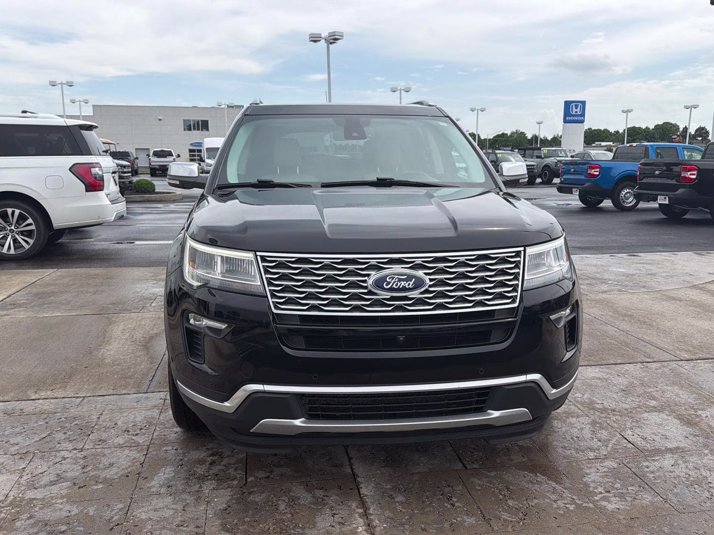 2018 Shadow Black Ford Explorer Platinum 4X4 SUV