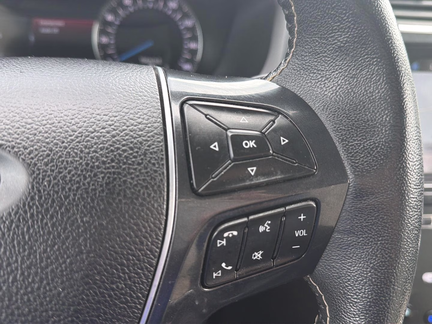 2018 Shadow Black Ford Explorer Platinum 4X4 SUV