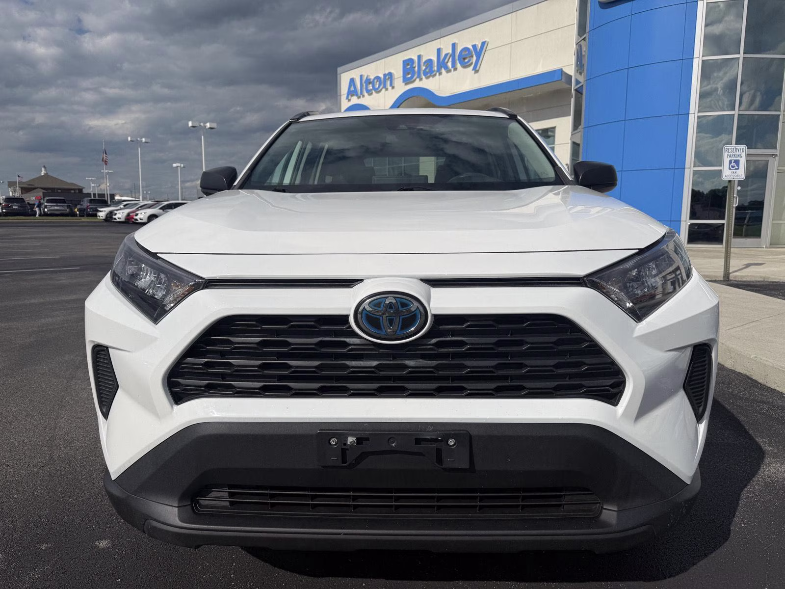 2021 Super White Toyota RAV4 Hybrid LE AWD SUV