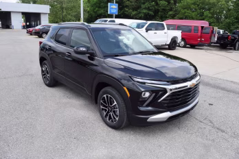 2026 Black Metallic Chevrolet Trailblazer LT FWD SUV
