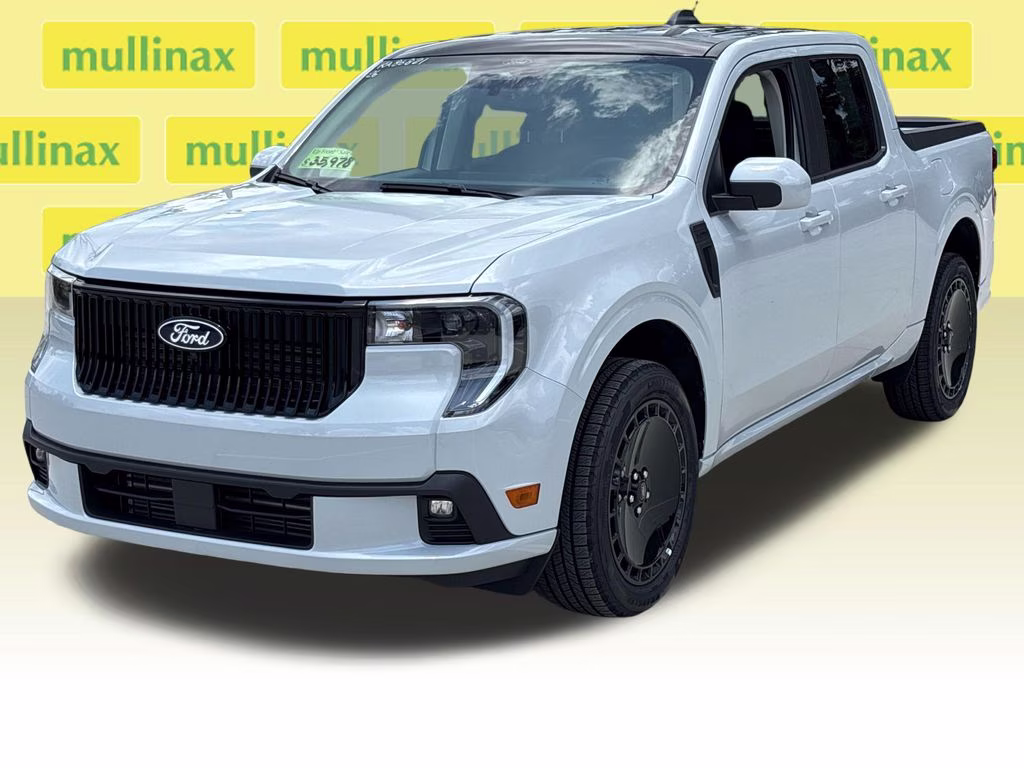 2026 White Metallic Ford Maverick Lobo Standard AWD Truck