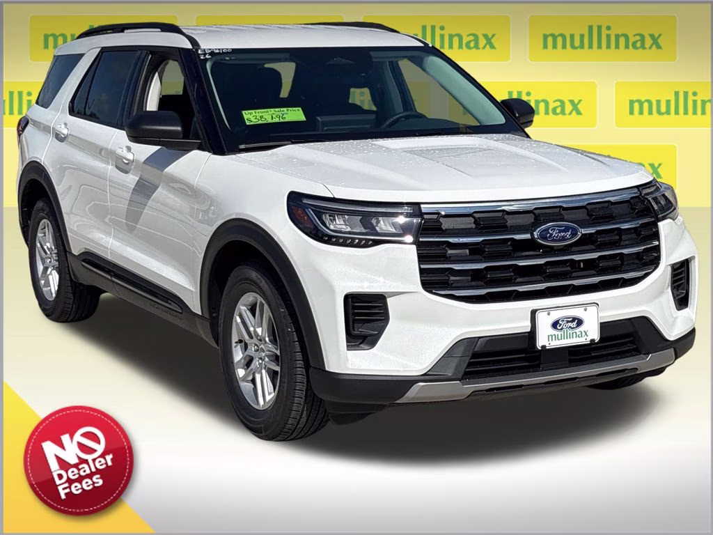 2026 Star White Metallic Tri-Coat Ford Explorer Active RWD SUV