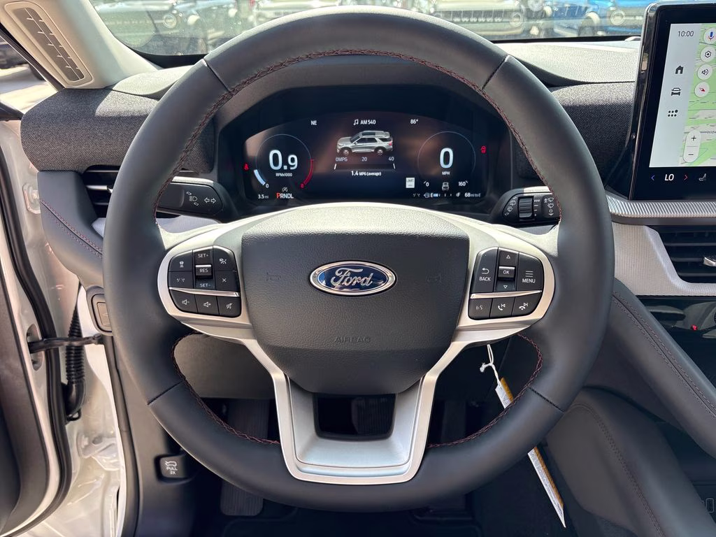 2026 Star White Metallic Tri-Coat Ford Explorer Active RWD SUV