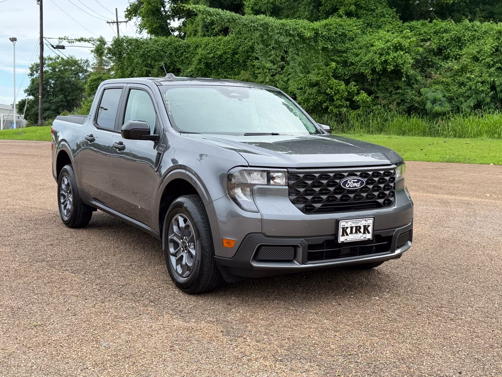 2026 Carbonized Gray Metallic Ford Maverick XLT FWD Truck