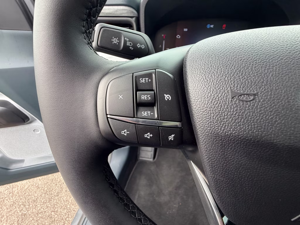 2026 Carbonized Gray Metallic Ford Maverick XLT FWD Truck