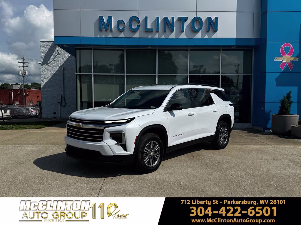 2026 Polar White Tricoat Chevrolet Traverse LT AWD SUV