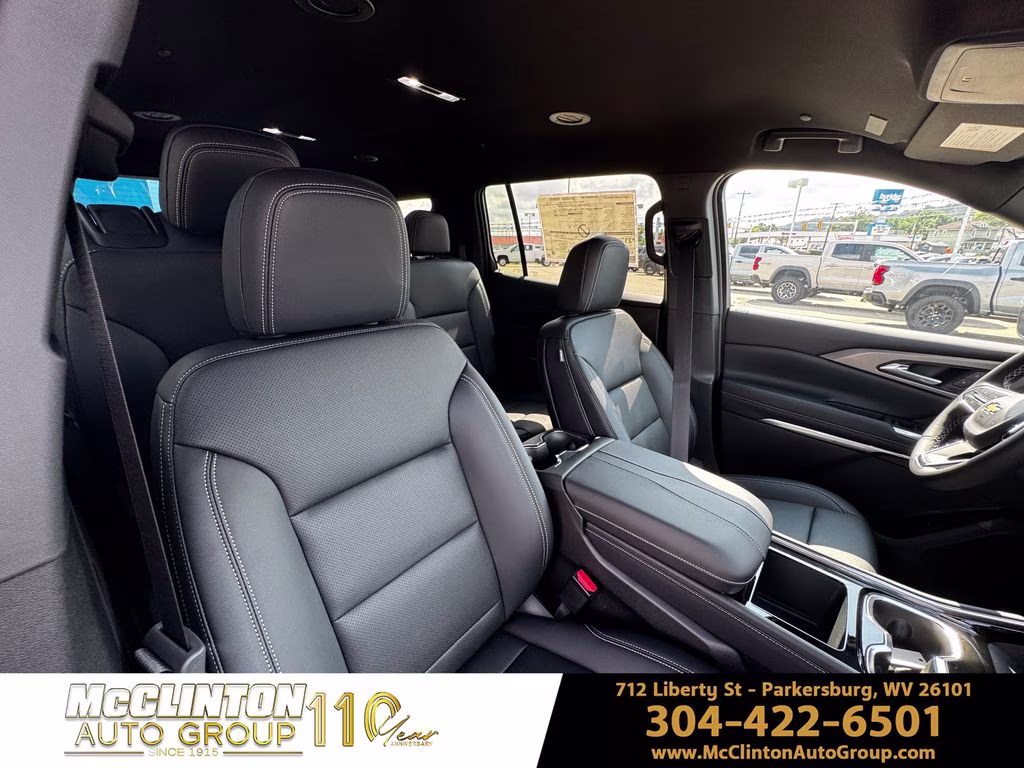 2026 Polar White Tricoat Chevrolet Traverse LT AWD SUV