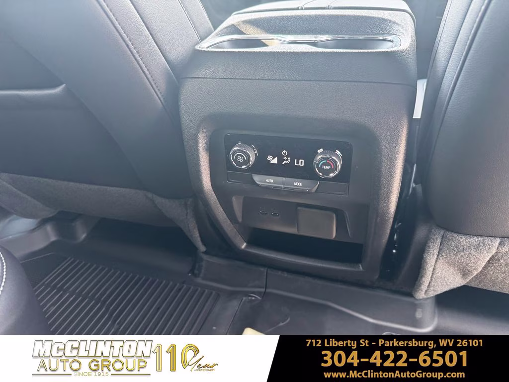 2026 Polar White Tricoat Chevrolet Traverse LT AWD SUV