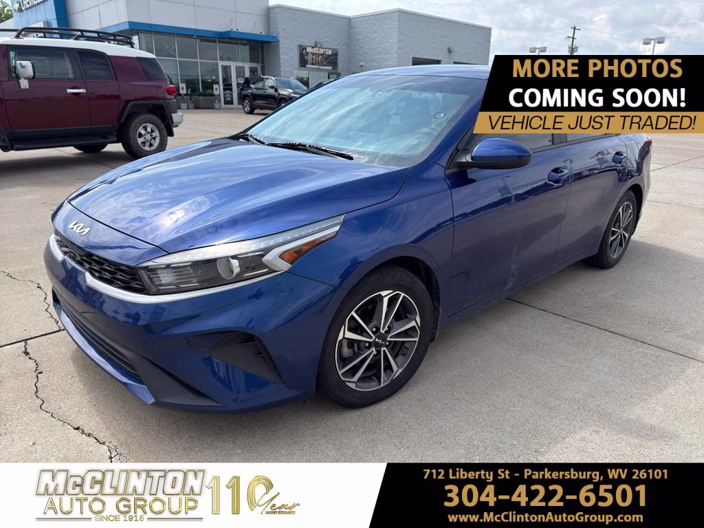 2022 Deep Sea Blue Kia Forte LXS FWD Sedan