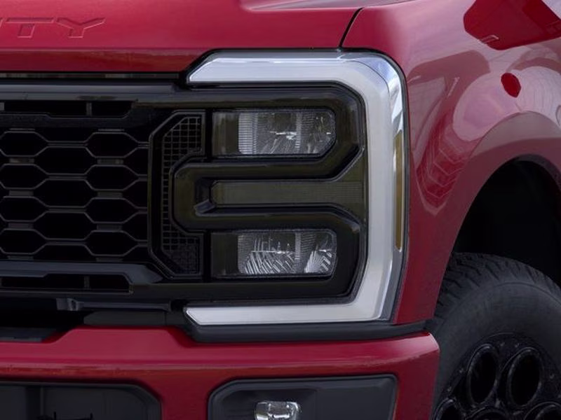 2026 Ruby Red Metallic Tinted Clearcoat Ford Super Duty F-350 SRW LARIAT 4X4 Truck