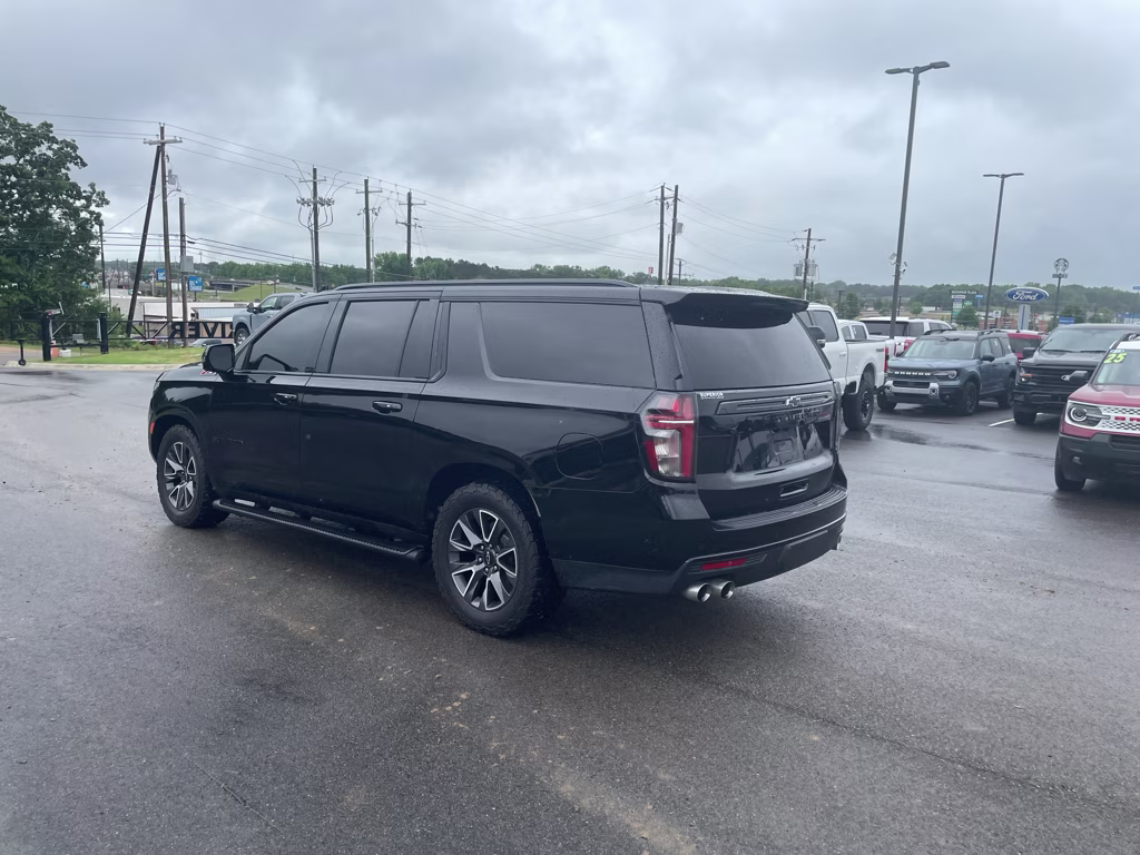 2023 Black Chevrolet Suburban Z71 4X4 SUV