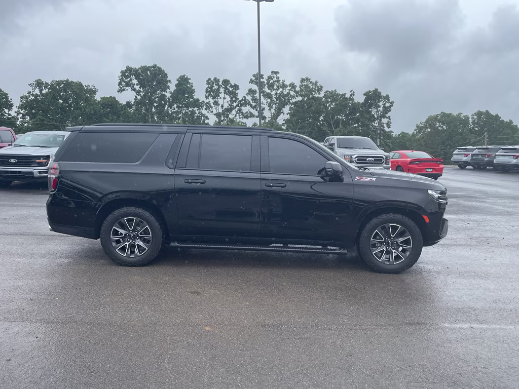 2023 Black Chevrolet Suburban Z71 4X4 SUV
