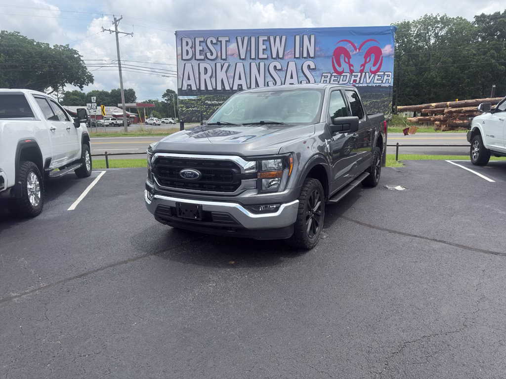 2023 Carbonized Gray Metallic Ford F-150 XLT 4X4 Truck
