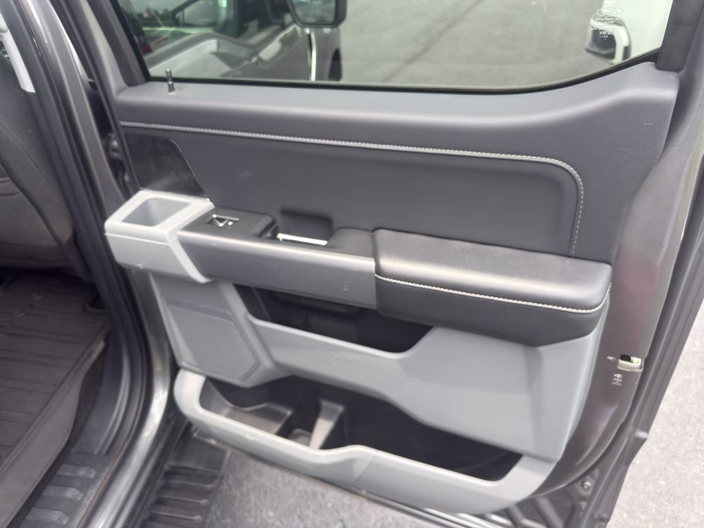 2023 Carbonized Gray Metallic Ford F-150 XLT 4X4 Truck
