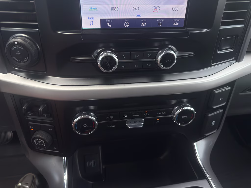2023 Carbonized Gray Metallic Ford F-150 XLT 4X4 Truck