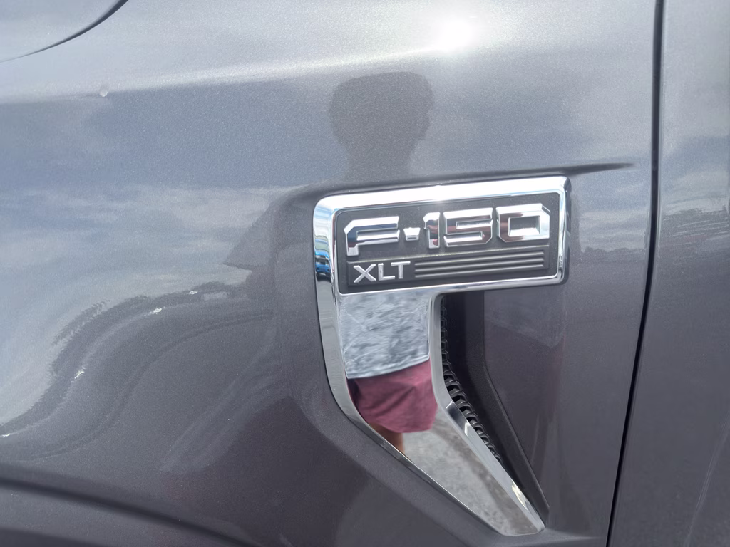 2023 Carbonized Gray Metallic Ford F-150 XLT 4X4 Truck