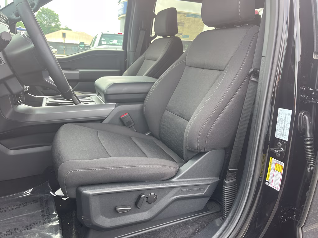 2026 Agate Black Metallic Ford F-150 XLT 4X4 Truck