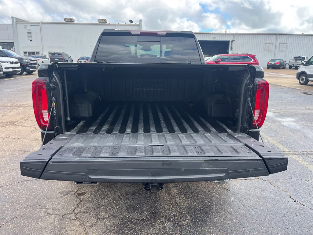 2024 Onyx Black GMC Sierra SLT 4X4 Truck