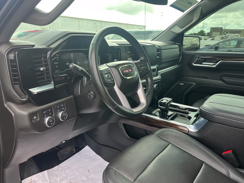 2024 Onyx Black GMC Sierra SLT 4X4 Truck