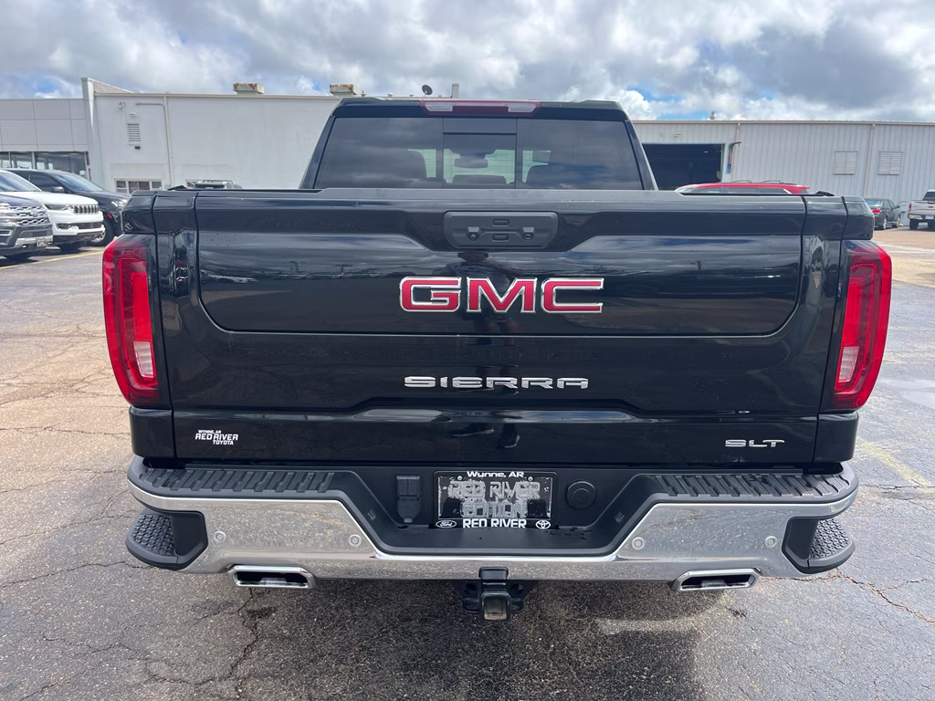 2024 Onyx Black GMC Sierra SLT 4X4 Truck