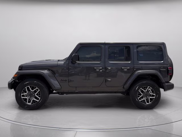 2025 Granite Crystal Metallic Clearcoat Jeep Wrangler Sahara 4X4 Convertible