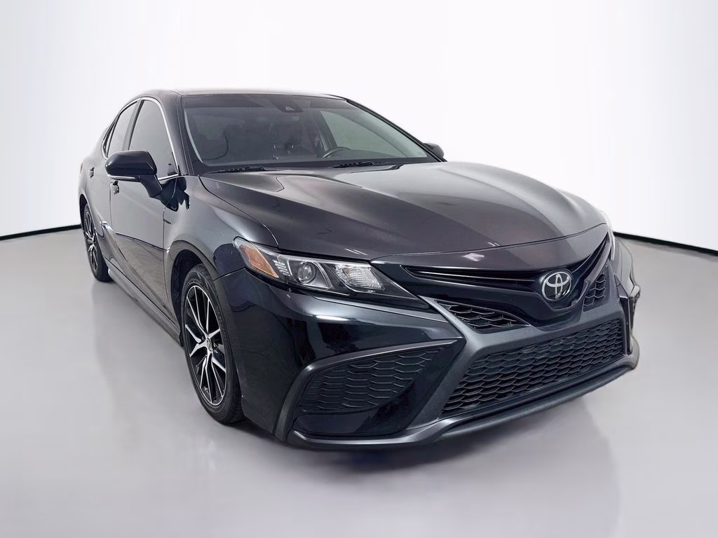 2024 Midnight Black Metallic Toyota Camry SE FWD Sedan