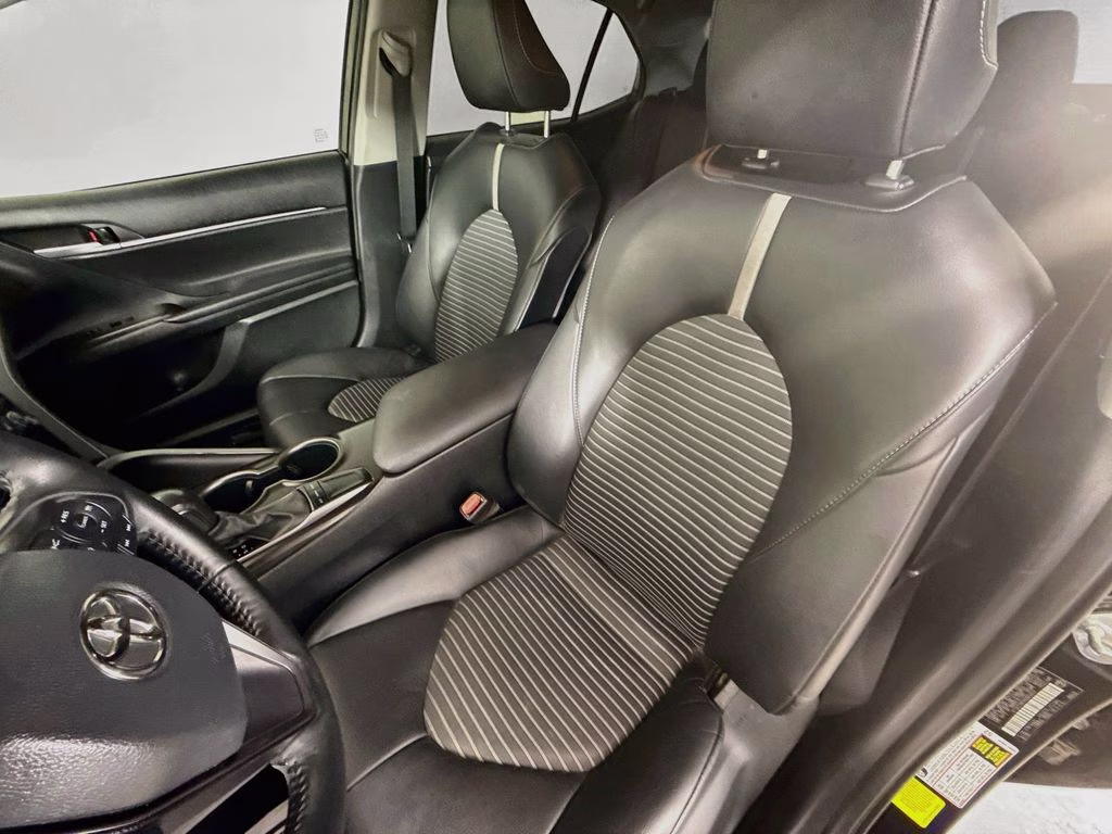 2024 Midnight Black Metallic Toyota Camry SE FWD Sedan