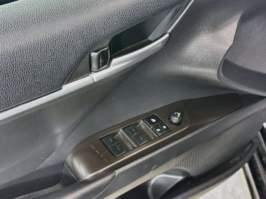 2024 Midnight Black Metallic Toyota Camry SE FWD Sedan