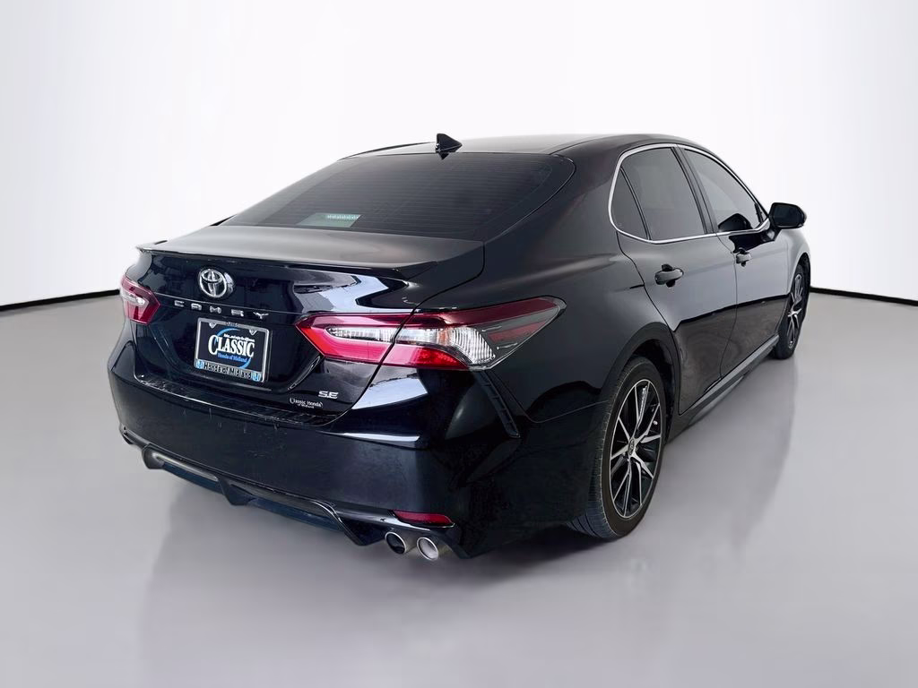2024 Midnight Black Metallic Toyota Camry SE FWD Sedan
