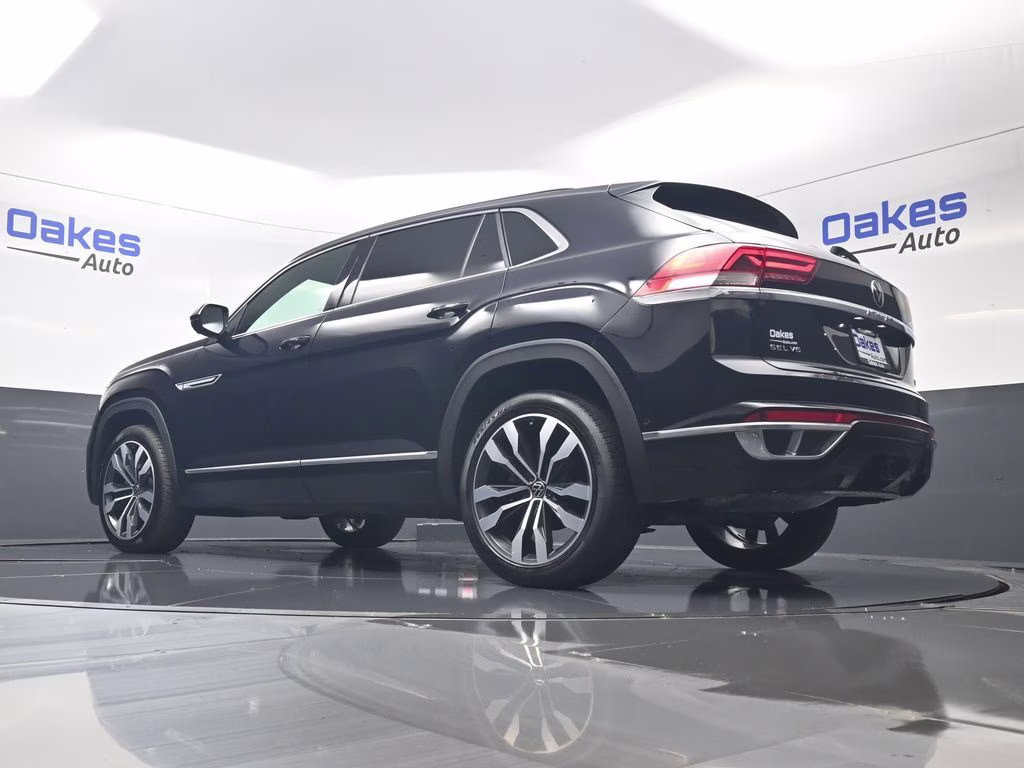 2022 Deep Black Volkswagen Atlas Cross Sport 3.6L V6 SEL Premium R-Line AWD SUV