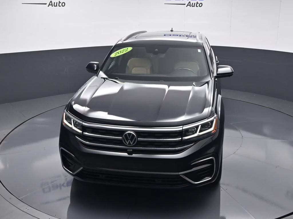 2022 Deep Black Volkswagen Atlas Cross Sport 3.6L V6 SEL Premium R-Line AWD SUV