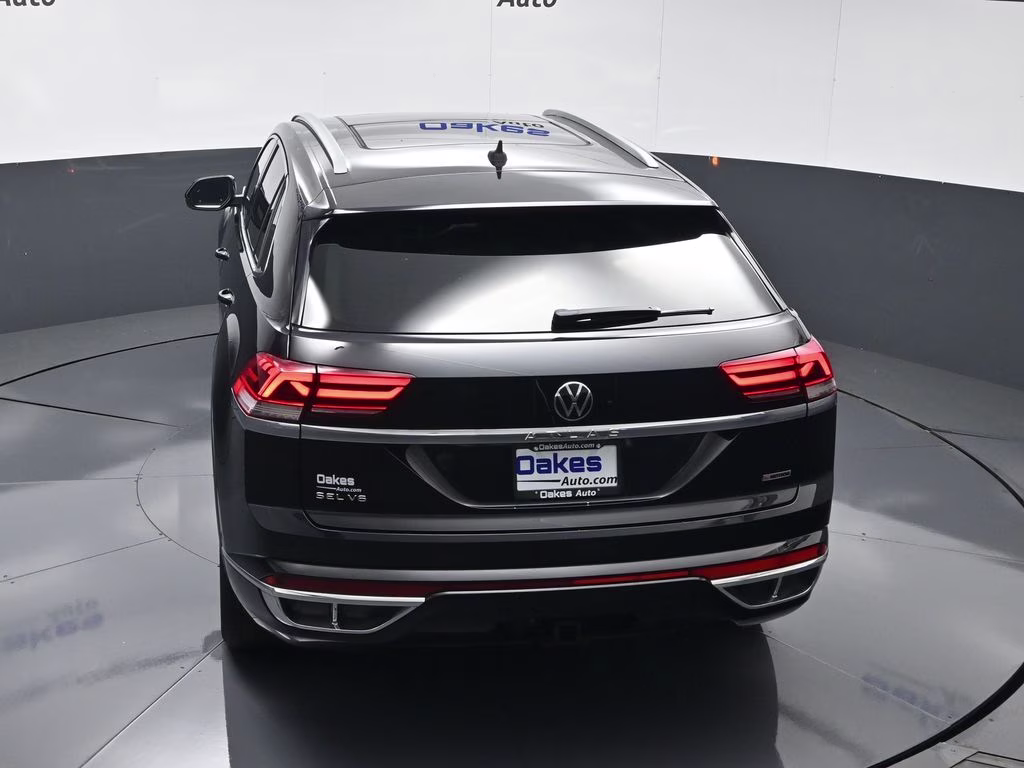 2022 Deep Black Volkswagen Atlas Cross Sport 3.6L V6 SEL Premium R-Line AWD SUV