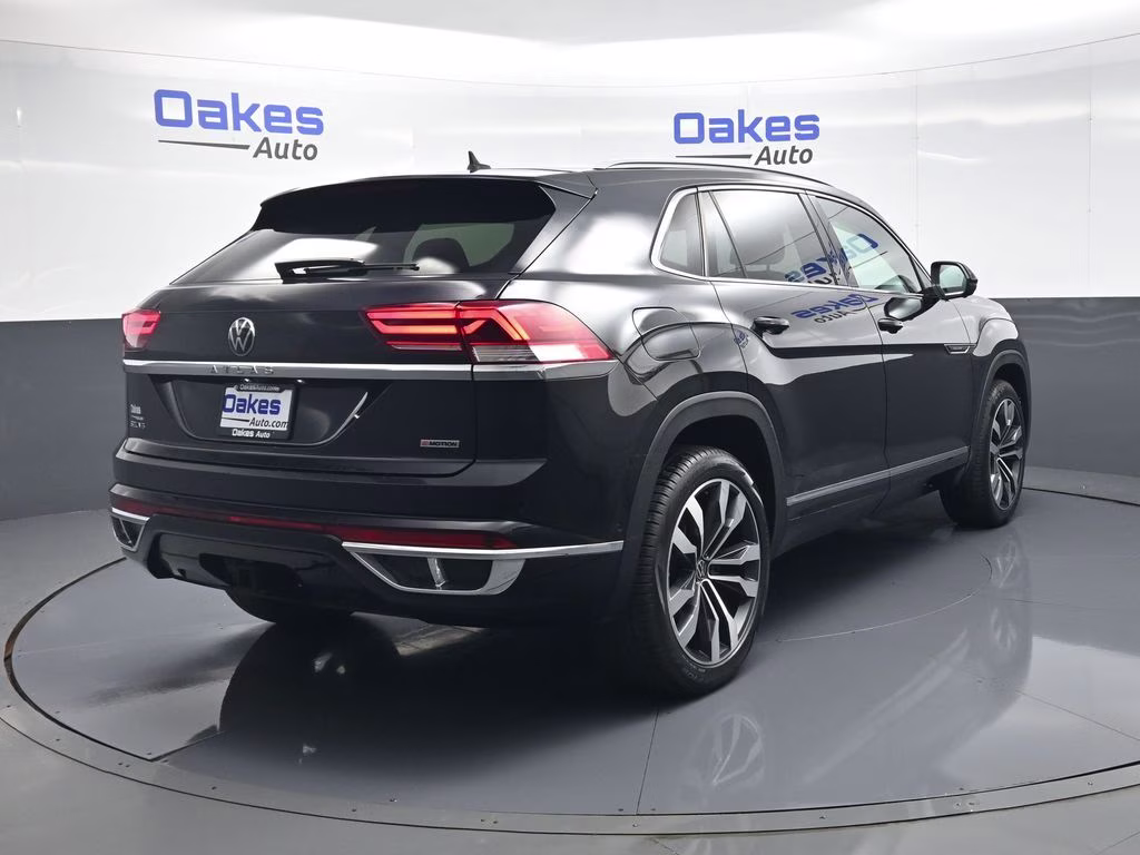 2022 Deep Black Volkswagen Atlas Cross Sport 3.6L V6 SEL Premium R-Line AWD SUV