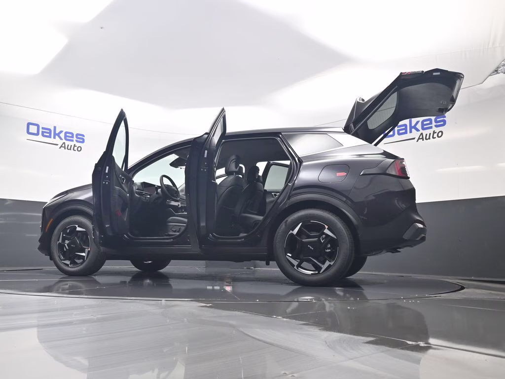 2026 Panthera Metal Gray Kia Sportage EX FWD SUV