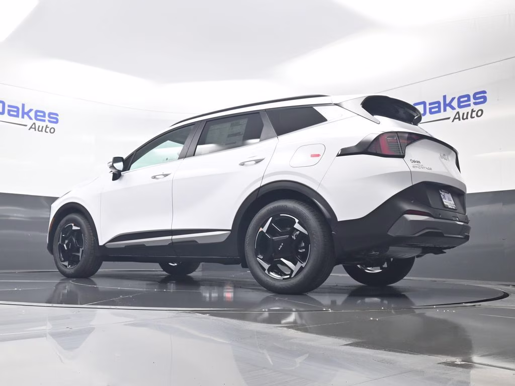 2026 Glacial White Pearl Kia Sportage EX FWD SUV