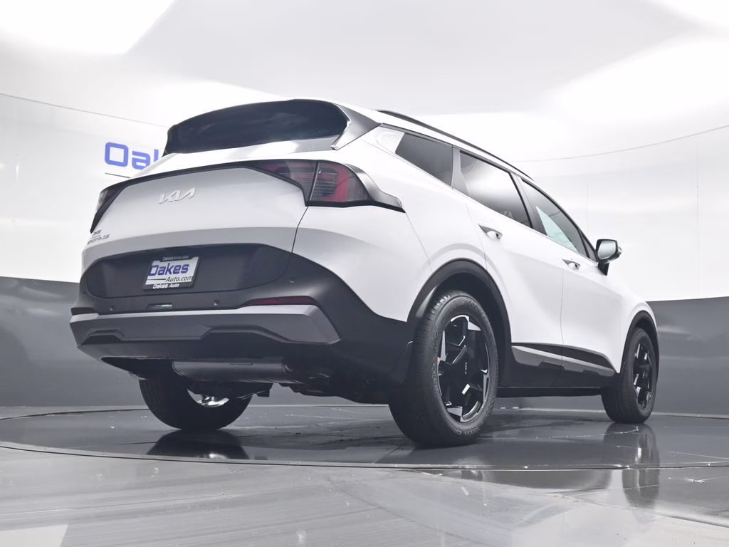 2026 Glacial White Pearl Kia Sportage EX FWD SUV