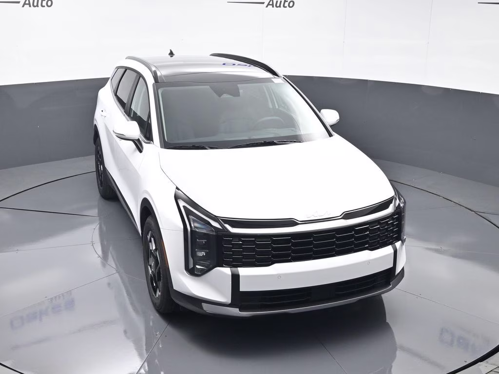 2026 Glacial White Pearl Kia Sportage EX FWD SUV