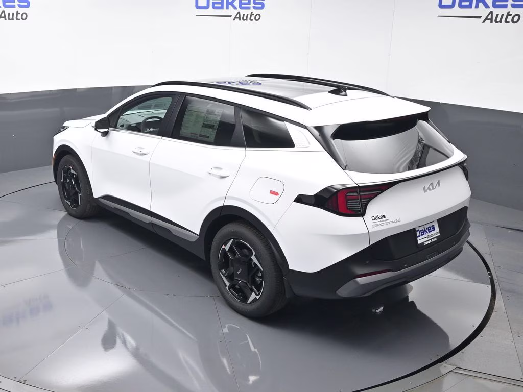 2026 Glacial White Pearl Kia Sportage EX FWD SUV
