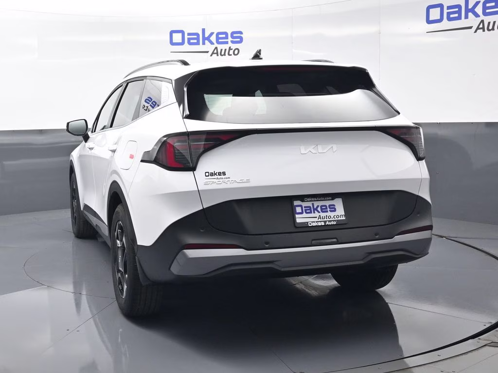 2026 Glacial White Pearl Kia Sportage EX FWD SUV