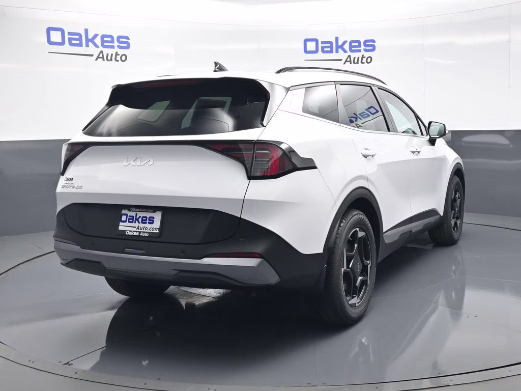 2026 Glacial White Pearl Kia Sportage EX FWD SUV