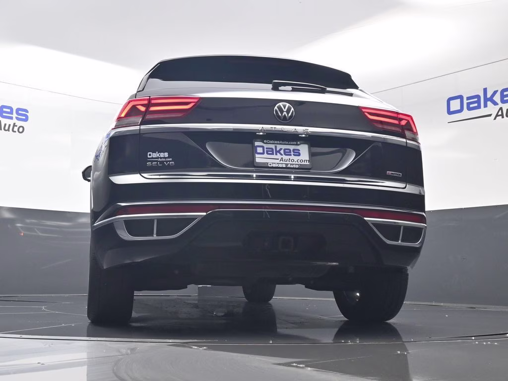 2022 Deep Black Volkswagen Atlas Cross Sport 3.6L V6 SEL Premium R-Line AWD SUV
