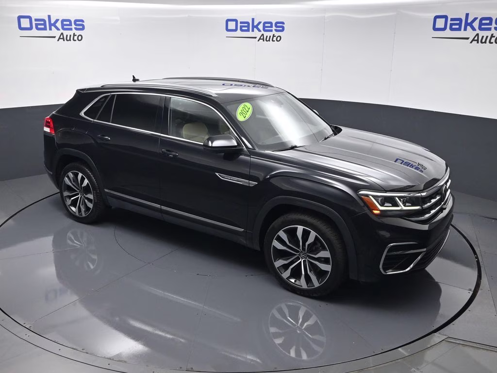 2022 Deep Black Volkswagen Atlas Cross Sport 3.6L V6 SEL Premium R-Line AWD SUV