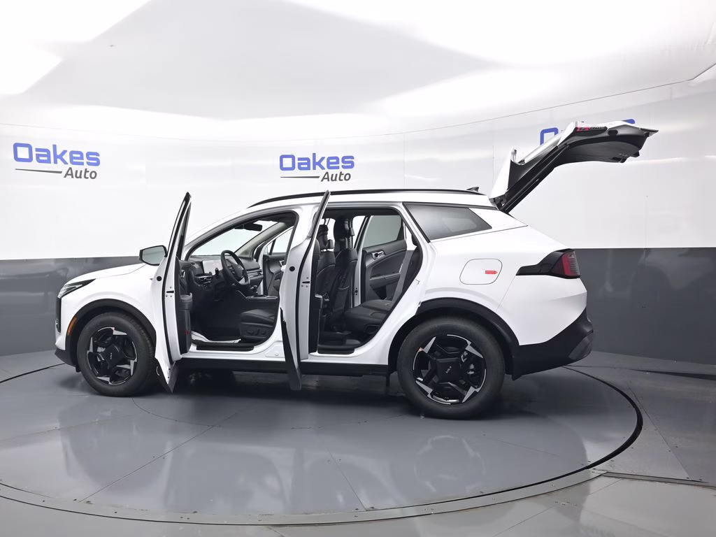 2026 Glacial White Pearl Kia Sportage EX FWD SUV